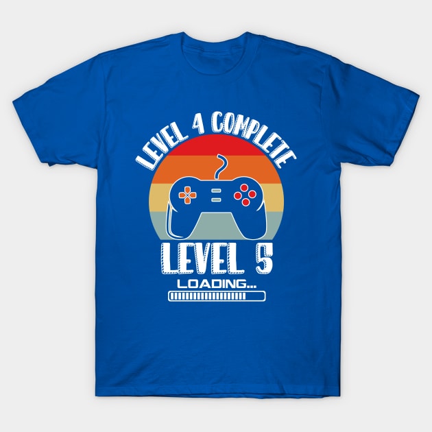 5 years 5th Birthday Gamer gift T-Shirt by Rayrock76